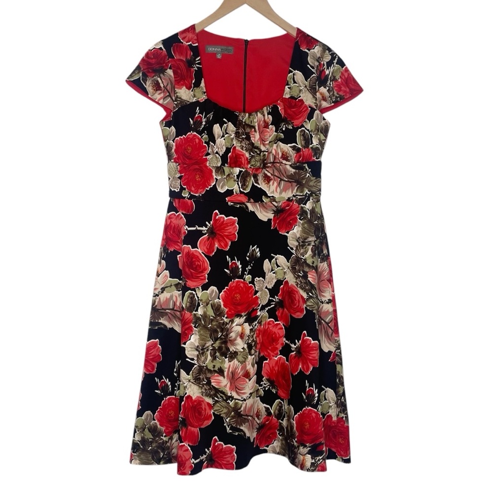 Donna Ricco NY Cotton Floral Dress Scoop Neck Roses Dressy Career Girly Size 10